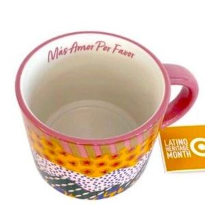 Más amor por favor Hispanic heritage target mug